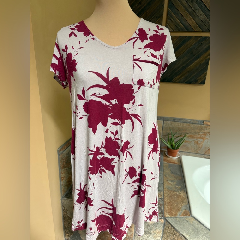 SOMA Womens Cool Nights Sleepshirt Floral Knit Small Nightgown Mid Length NWOT